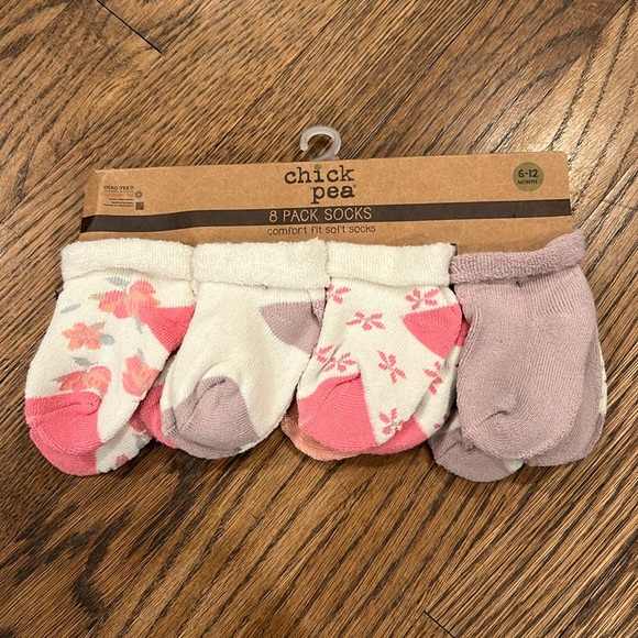 Chick Pea baby girl socks - Picture 2 of 6